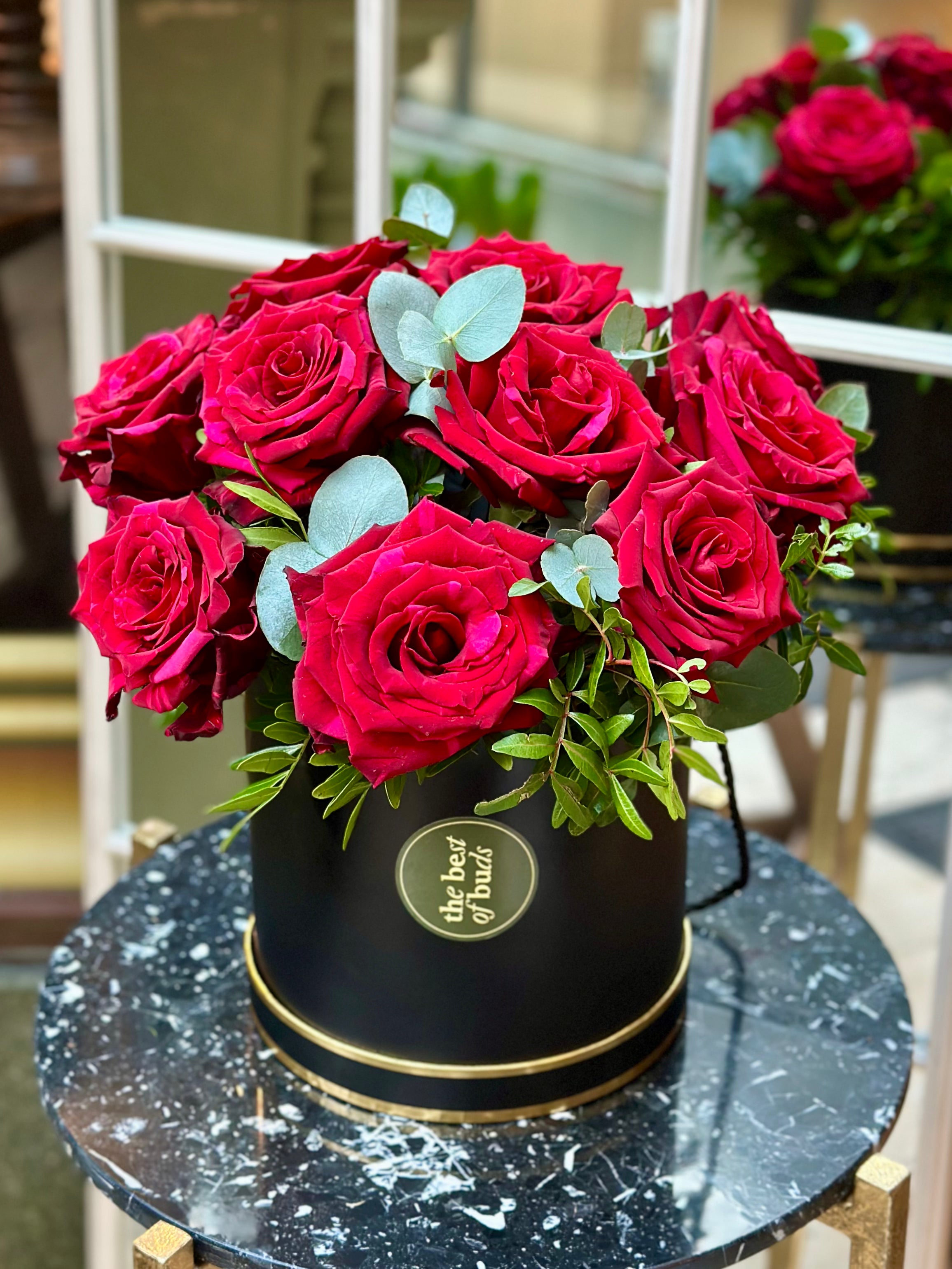 Luxury Dozen Red Rose Hatbox